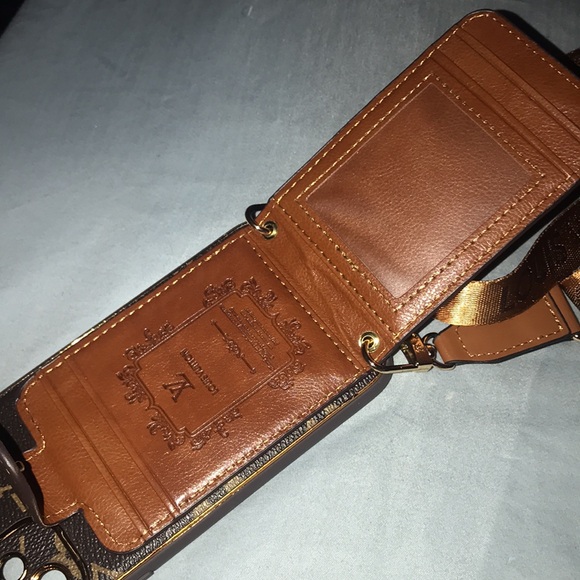 Néw iPhone Case - Picture 2 of 7